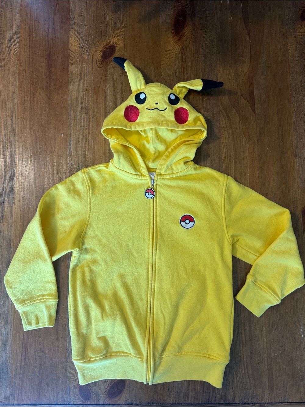 Pokèmon Kid’s Yellow Pikachu Full Zip Hoodie Size Small